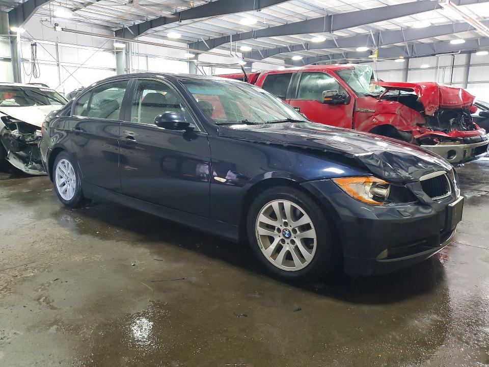 Продажа на аукционе авто 2006 Bmw 325, vin: WBAVB17576NH93056, номер лота: 59101696