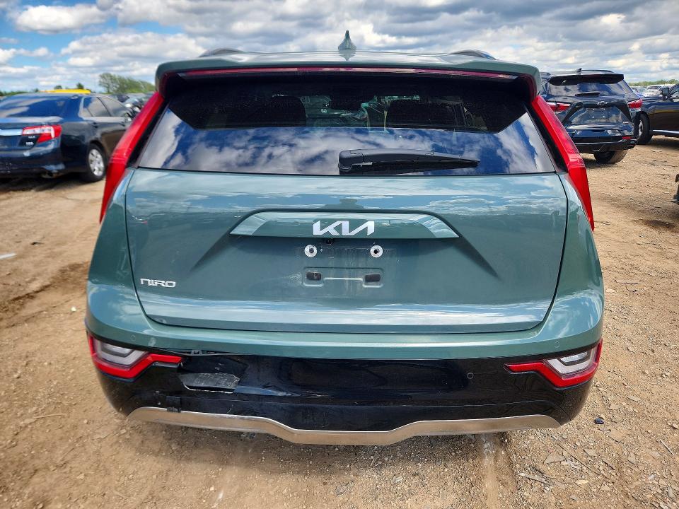57556256 :رقم المزاد ، KNDCT3L10P5076096 vin ، 2023 Kia Niro Ev مزاد بيع