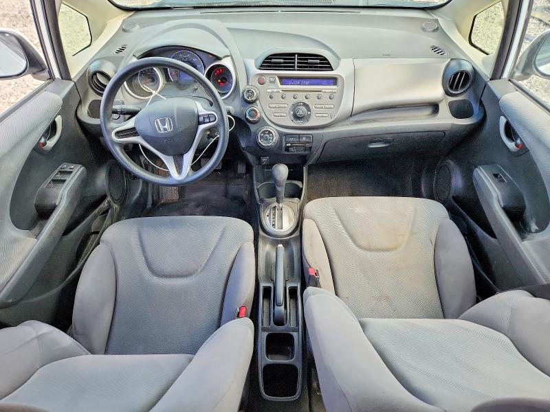 57185776 :رقم المزاد ، JHMGE8H32DC037017 vin ، 2013 Honda Fit مزاد بيع