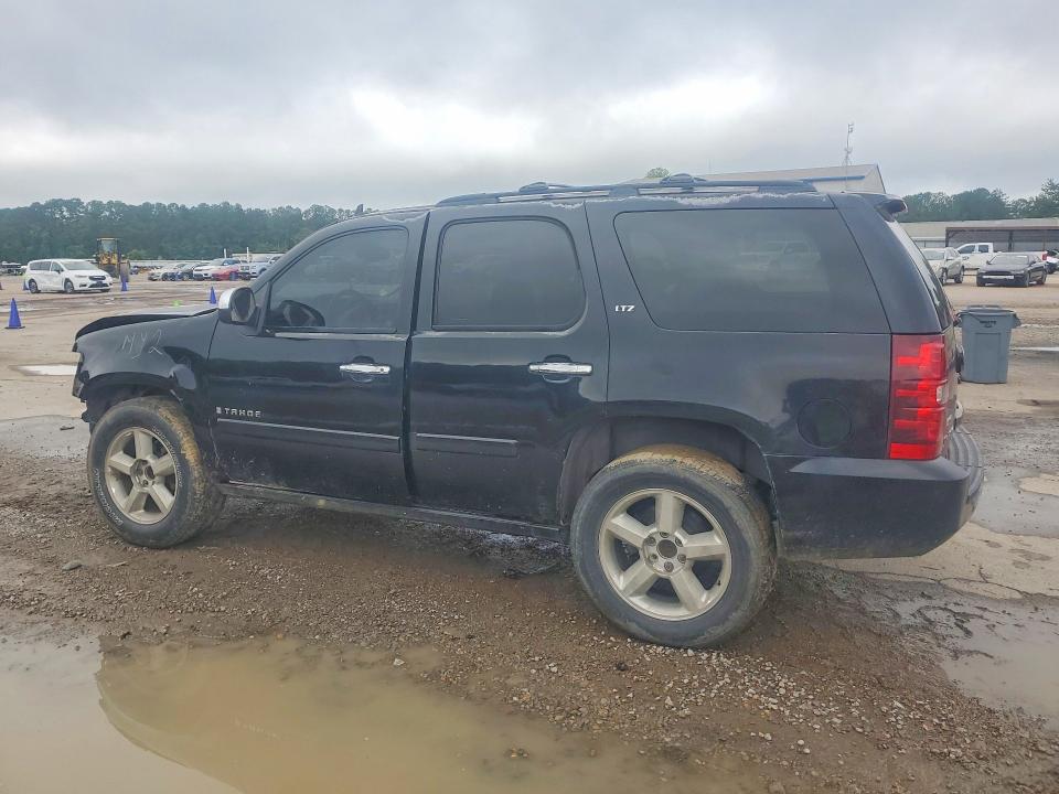 57853736 :رقم المزاد ، 1GNFC13J38J216336 vin ، 2008 Chevrolet Tahoe مزاد بيع