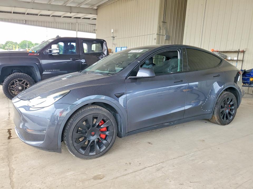 Продажа на аукционе авто 2020 Tesla Model Y, vin: 5YJYGDEE0LF010947, номер лота: 55775786