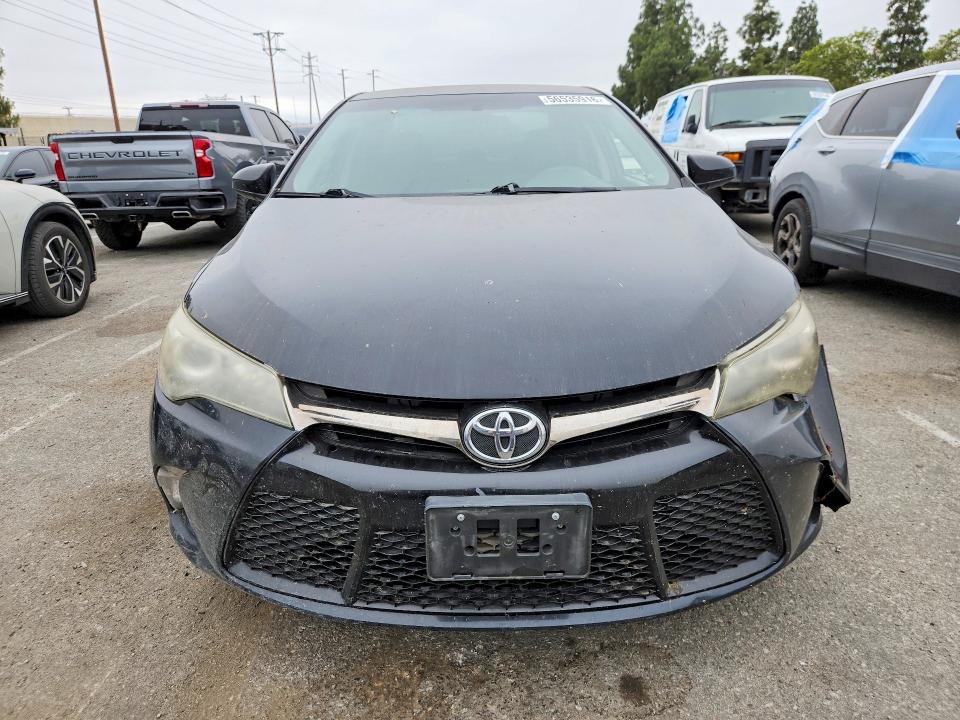 56535916 :رقم المزاد ، 4T1BF1FK1HU316254 vin ، 2017 Toyota Camry مزاد بيع