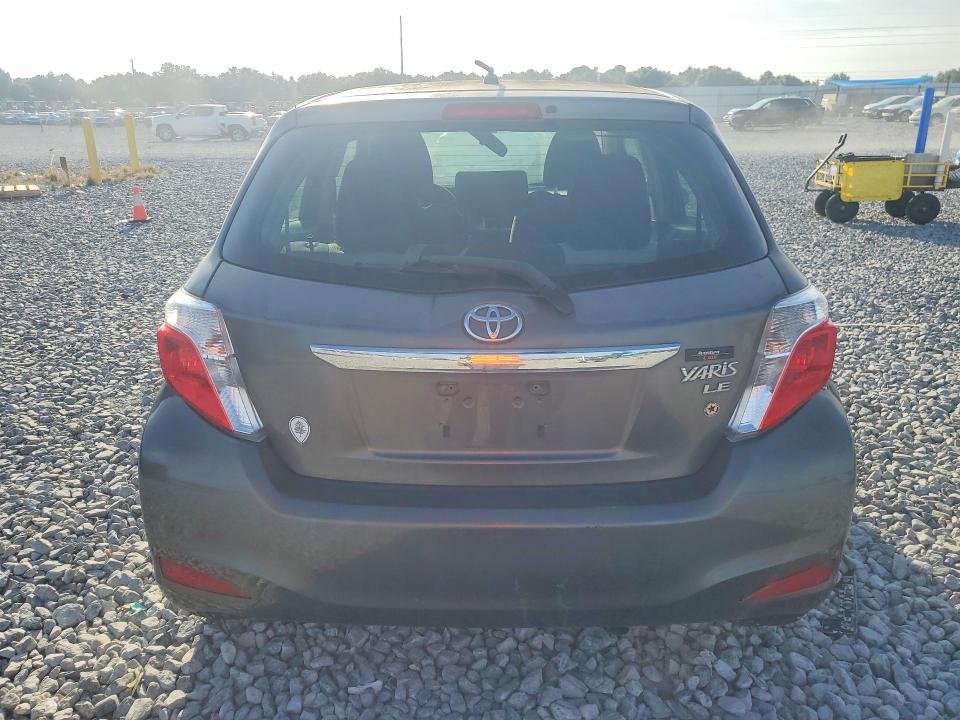 2013 Toyota Yaris მანქანა იყიდება აუქციონზე, vin: JTDKTUD32DD549631, აუქციონის ნომერი: 58041976