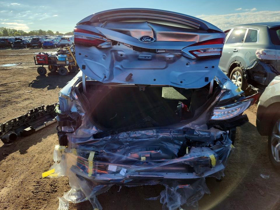58134566 :رقم المزاد ، 3FA6P0D93LR153223 vin ، 2020 Ford Fusion مزاد بيع