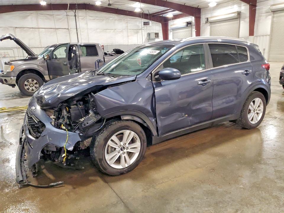 Продажа на аукционе авто 2018 Kia Sportage, vin: KNDPM3AC0J7460569, номер лота: 57854926