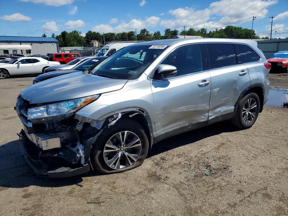 2019 Toyota Highlander მანქანა იყიდება აუქციონზე, vin: 5TDBZRFH5KS967901, აუქციონის ნომერი: 56758096
