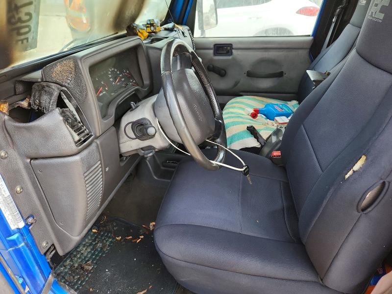Продажа на аукционе авто 2002 Jeep Wrangler / Tj, vin: 1J4FA49S22P765086, номер лота: 59116736