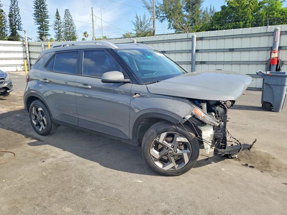 57057836 :رقم المزاد ، KMHRC8A34MU101915 vin ، 2021 Hyundai Venue مزاد بيع