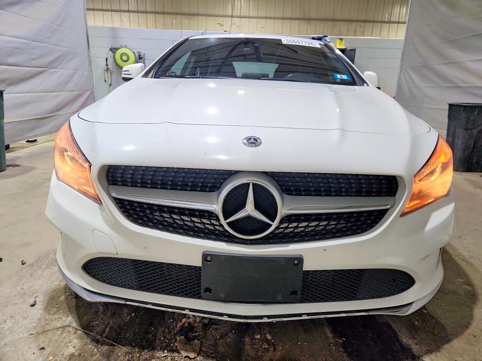 55697796 :رقم المزاد ، WDDSJ4GB7KN738619 vin ، 2019 Mercedes-benz Cla مزاد بيع