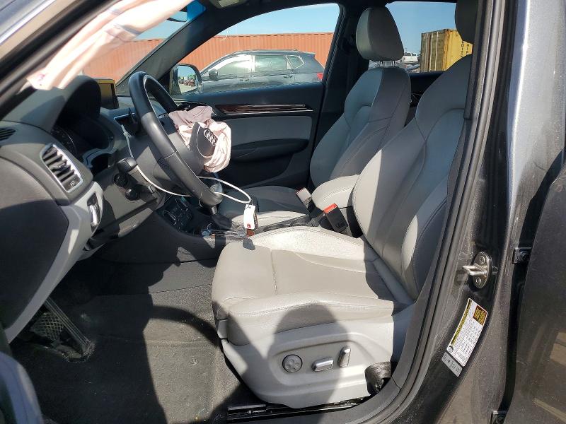 Продажа на аукционе авто 2018 Audi Q3, vin: WA1JCCFS8JR010630, номер лота: 55909486