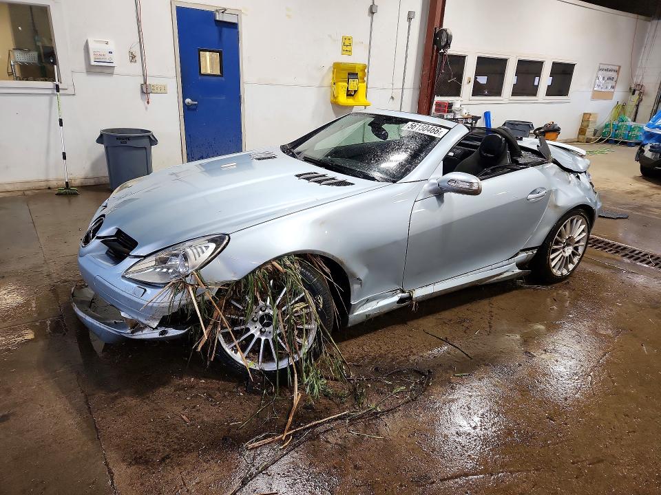 Auction sale of the 2005 Mercedes-benz Slk, vin: WDBWK73F55F060081, lot number: 56150466
