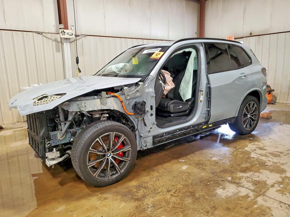 56946086 :رقم المزاد ، 5UX43EU02T9063521 vin ، 2026 Bmw X5 مزاد بيع