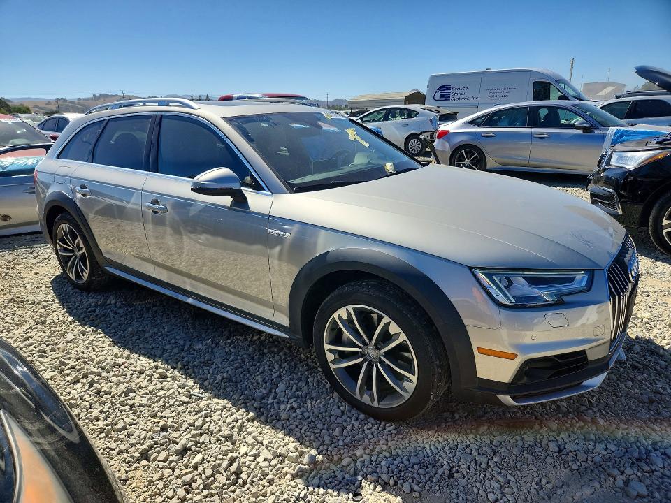 Продаж на аукціоні авто 2017 Audi A4 Allroad, vin: WA19NAF40HA050700, номер лоту: 97682095