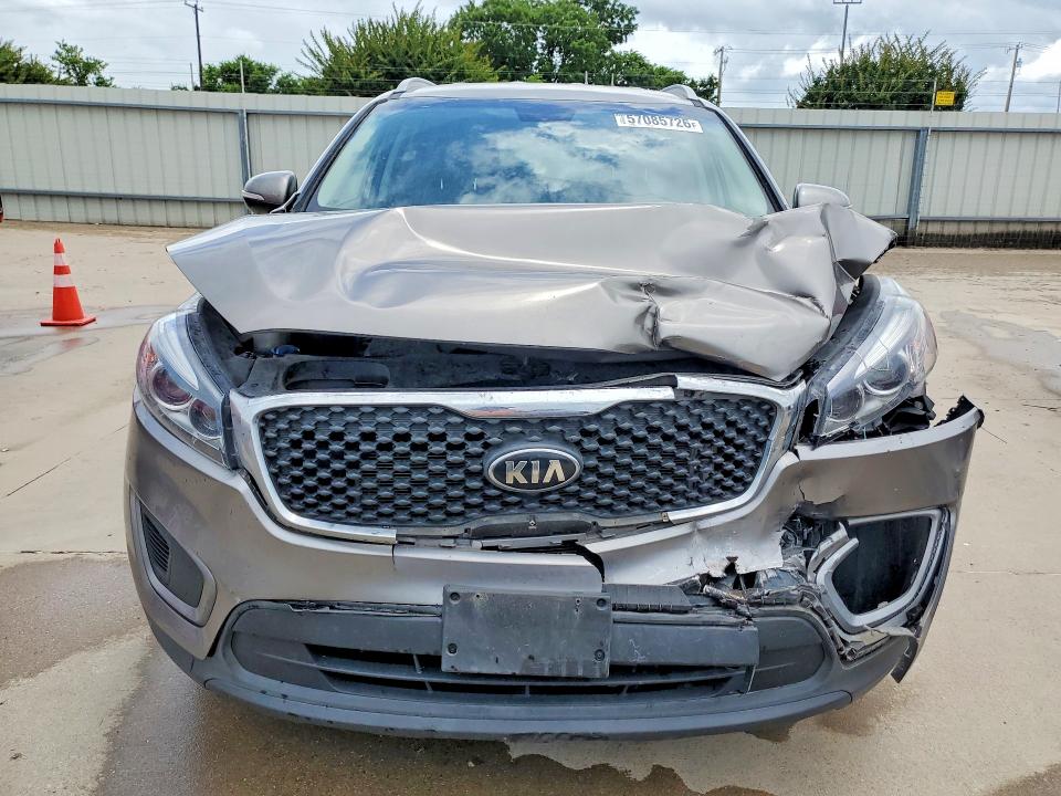 Продажа на аукционе авто 2016 Kia Sorento, vin: 5XYPG4A52GG003174, номер лота: 57085726