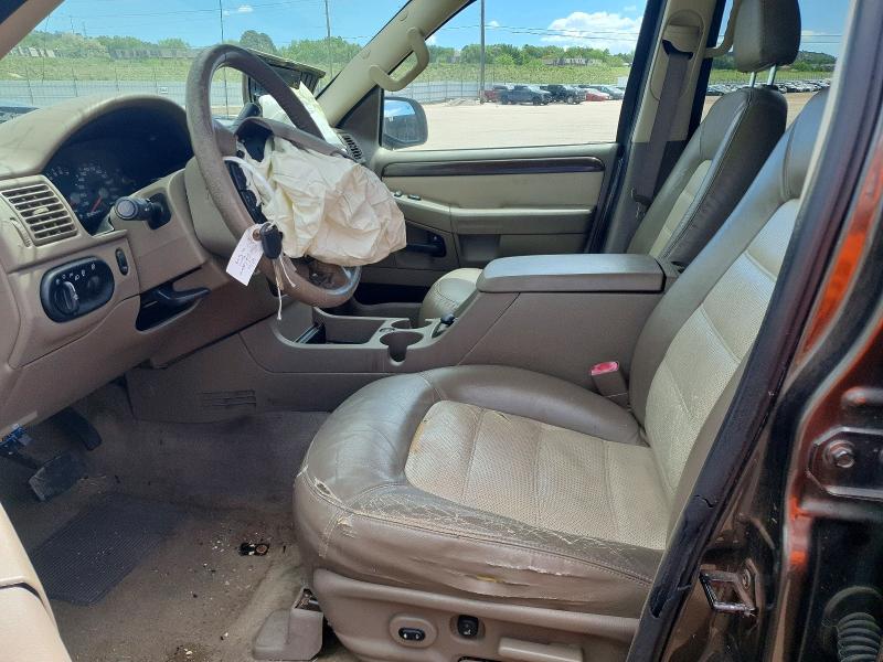 56323476 :رقم المزاد ، 1FMDU74W05UA69652 vin ، 2005 Ford Explorer مزاد بيع