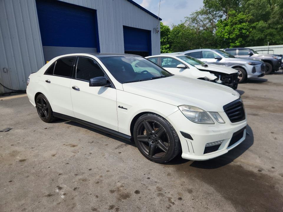 56787226 :رقم المزاد ، WDDHF7HBXAA117067 vin ، 2010 Mercedes-benz E مزاد بيع