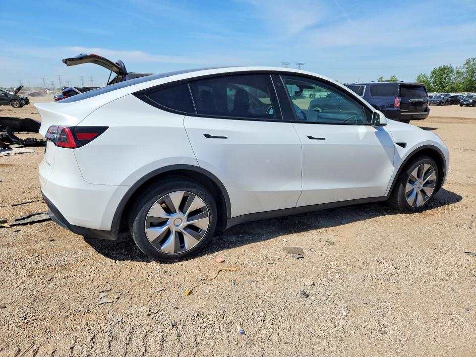 55881426 :رقم المزاد ، 7SAYGDEE6PA041741 vin ، 2023 Tesla Model Y مزاد بيع