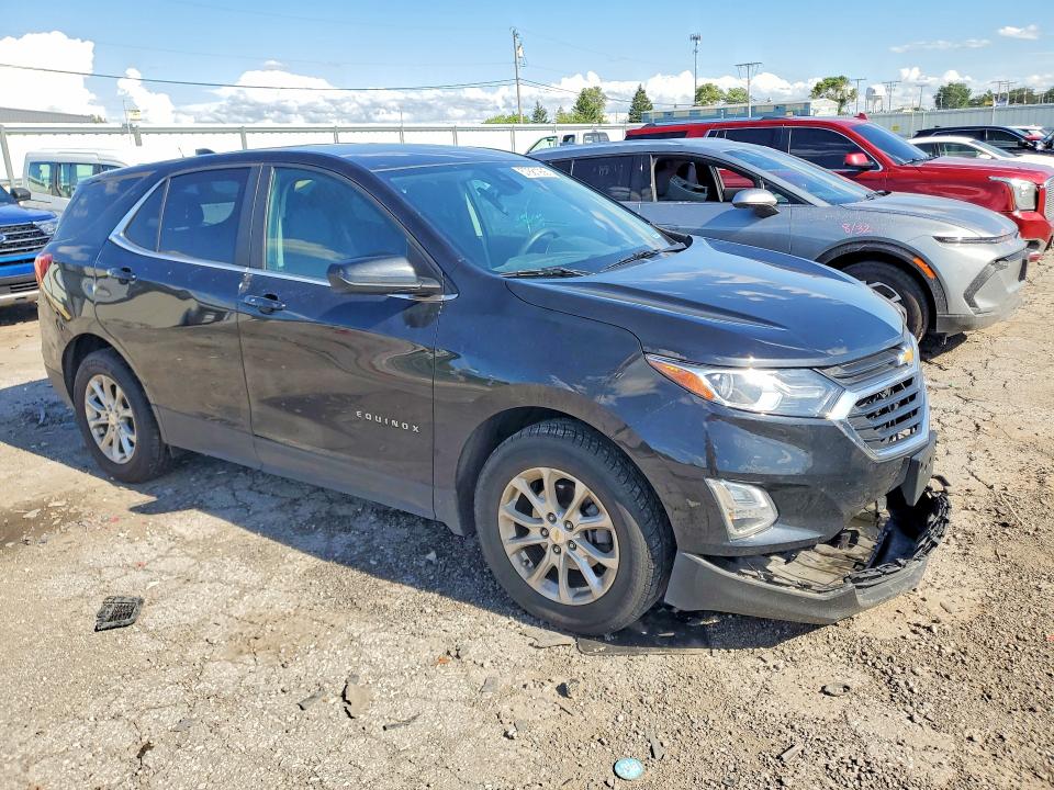 2021 Chevrolet Equinox მანქანა იყიდება აუქციონზე, vin: 2GNAXUEV8M6111217, აუქციონის ნომერი: 57681936