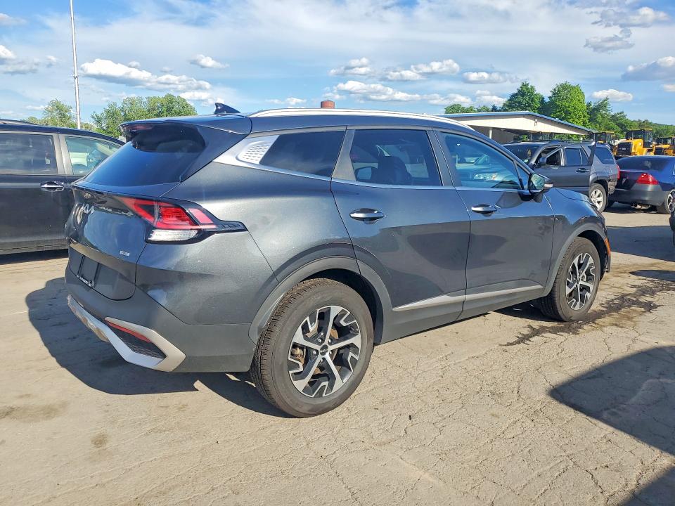 Продажа на аукционе авто 2023 Kia Sportage, vin: KNDPVCAG6P7106225, номер лота: 57682576