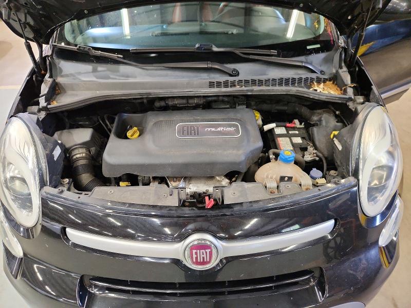 59058466 :رقم المزاد ، ZFBCFADH3EZ010772 vin ، 2014 Fiat 500l مزاد بيع