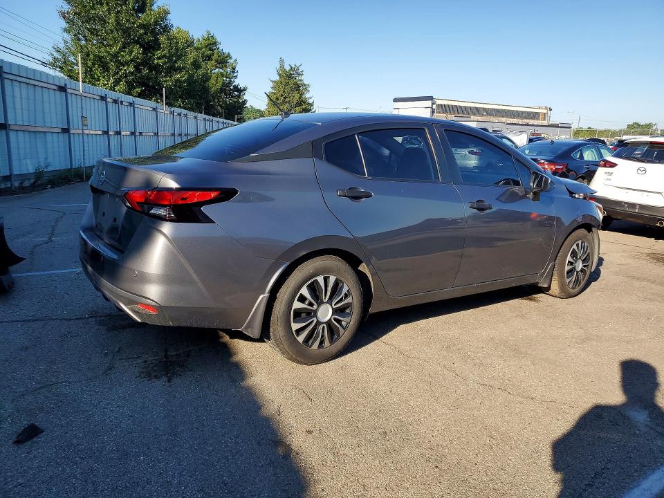 58504476 :رقم المزاد ، 3N1CN8DV3LL888403 vin ، 2020 Nissan Versa مزاد بيع