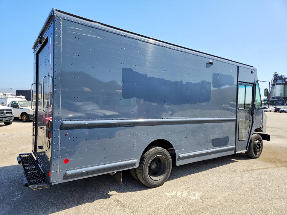 Продаж на аукціоні авто 2020 Freightliner Chassis, vin: 4UZAC2EA2LCMH8049, номер лоту: 57091206
