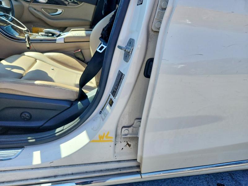 Продажа на аукционе авто 2015 Mercedes-benz C, vin: 55SWF4JB4FU081433, номер лота: 58159226