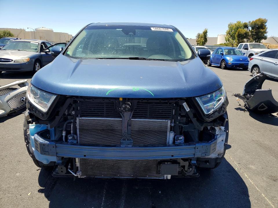 58601686 :رقم المزاد ، 2FMPK4J88JBC13035 vin ، 2018 Ford Edge مزاد بيع