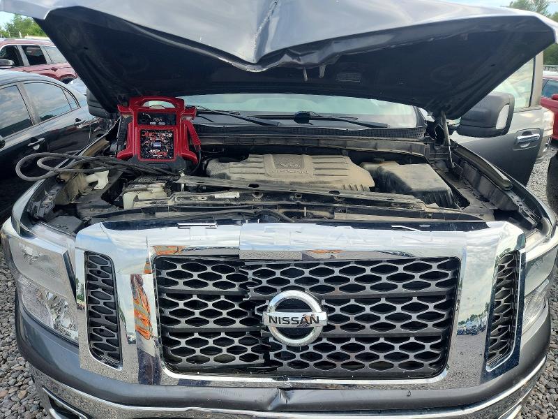 Продажа на аукционе авто 2017 Nissan Titan, vin: 1N6AA1R84HN544612, номер лота: 58752426