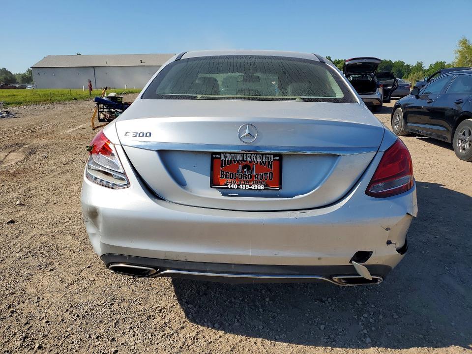 2015 Mercedes-benz C მანქანა იყიდება აუქციონზე, vin: 55SWF4JB6FU094541, აუქციონის ნომერი: 55816576