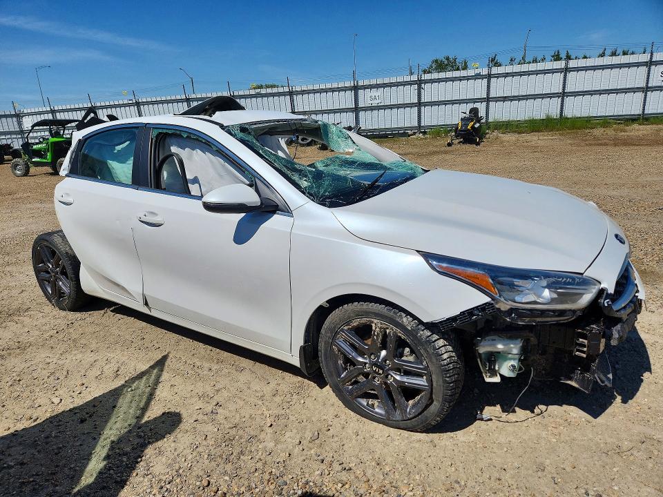 2021 Kia Forte მანქანა იყიდება აუქციონზე, vin: 3KPF54AD0ME317777, აუქციონის ნომერი: 58635466