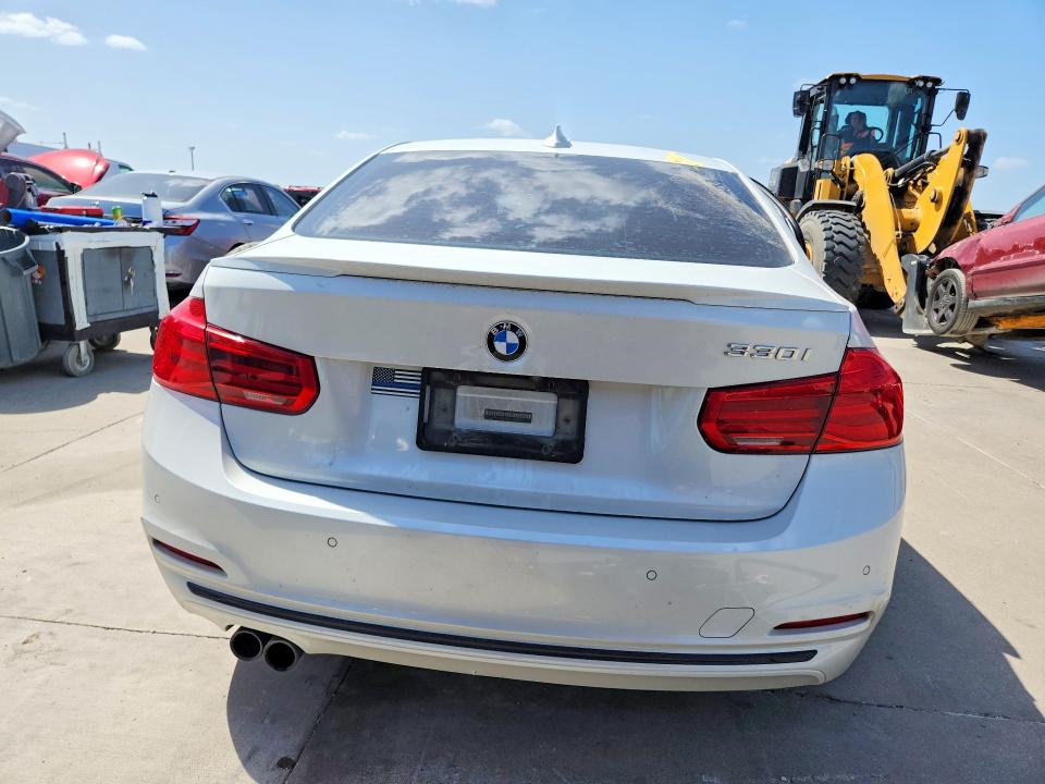 58984306 :رقم المزاد ، WBA8B9G54HNU48482 vin ، 2017 Bmw 330 مزاد بيع