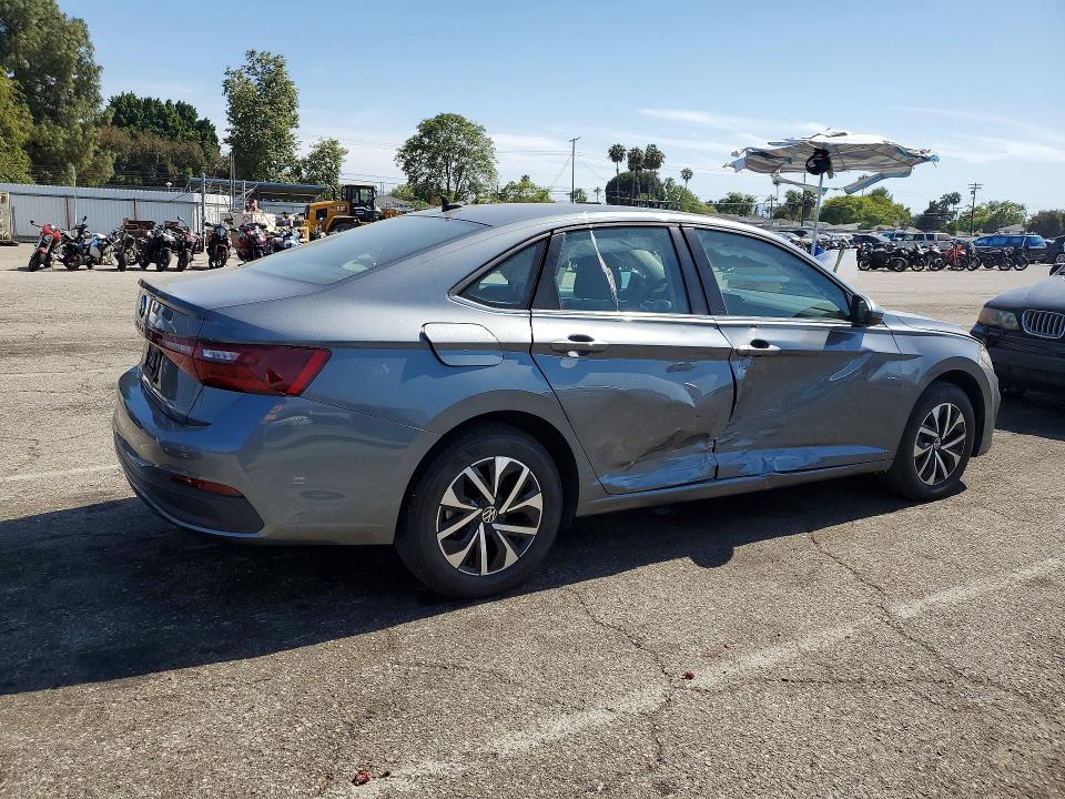 55813906 :رقم المزاد ، 3VW5X7BU6SM001001 vin ، 2025 Volkswagen Jetta مزاد بيع
