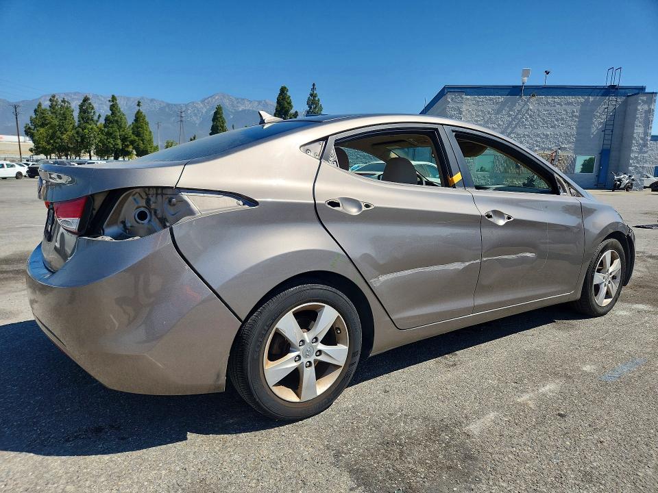 2013 Hyundai Elantra მანქანა იყიდება აუქციონზე, vin: 5NPDH4AE1DH254238, აუქციონის ნომერი: 57507396