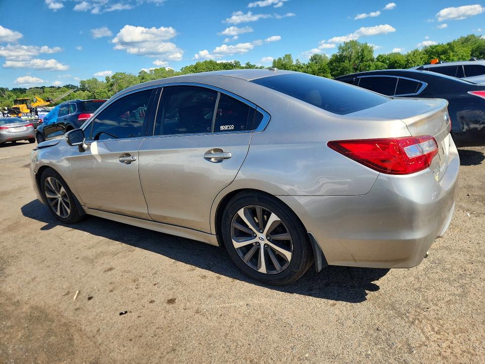 58510476 :رقم المزاد ، 4S3BNAJ62F3021071 vin ، 2015 Subaru Legacy مزاد بيع