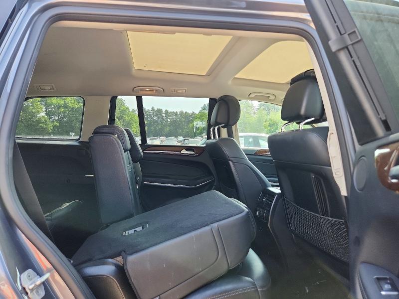 57003926 :رقم المزاد ، 4JGDF7DE2HA865021 vin ، 2017 Mercedes-benz Gls مزاد بيع