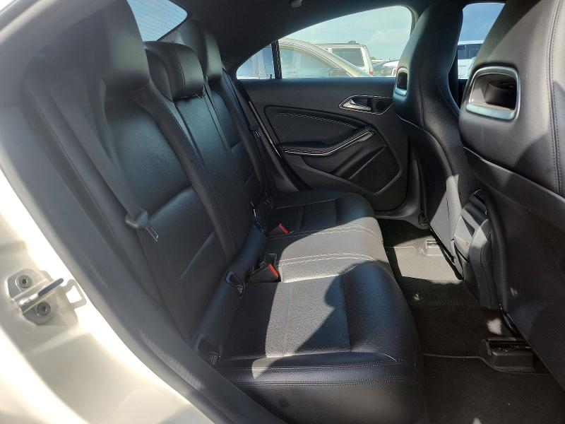 57648936 :رقم المزاد ، WDDSJ4EB0EN041851 vin ، 2014 Mercedes-benz Cla مزاد بيع