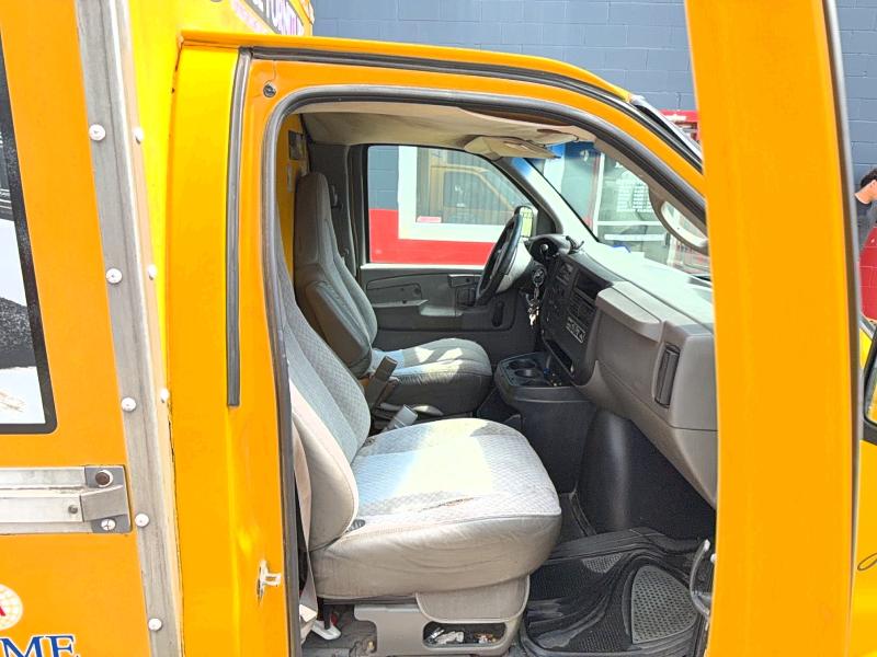 Auction sale of the 2004 Gmc Savana, vin: 1GDGG31V141906479, lot number: 55646866