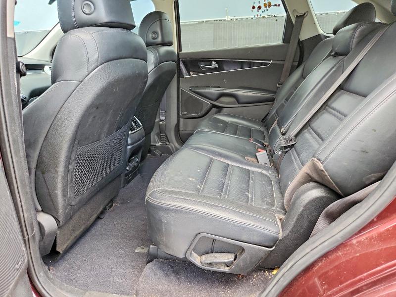 2017 Kia Sorento მანქანა იყიდება აუქციონზე, vin: 5XYPK4A57HG318326, აუქციონის ნომერი: 58158996