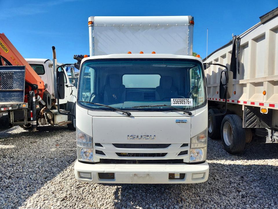 55698976 :رقم المزاد ، JALE5W168K7900974 vin ، 2019 Isuzu Nqr مزاد بيع
