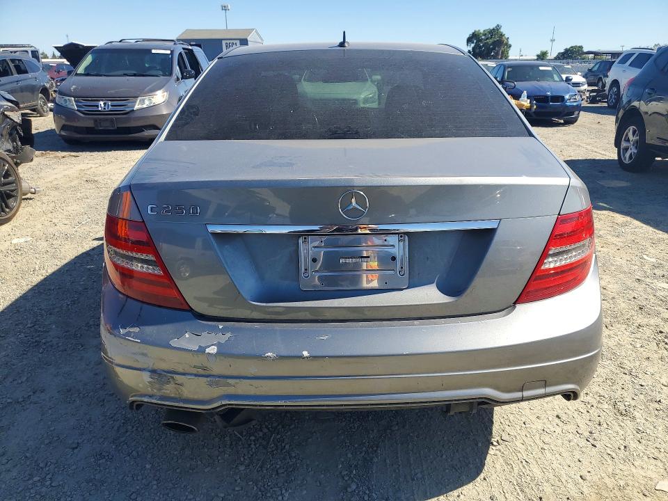 58310126 :رقم المزاد ، WDDGF4HB2DR274222 vin ، 2013 Mercedes-benz C مزاد بيع