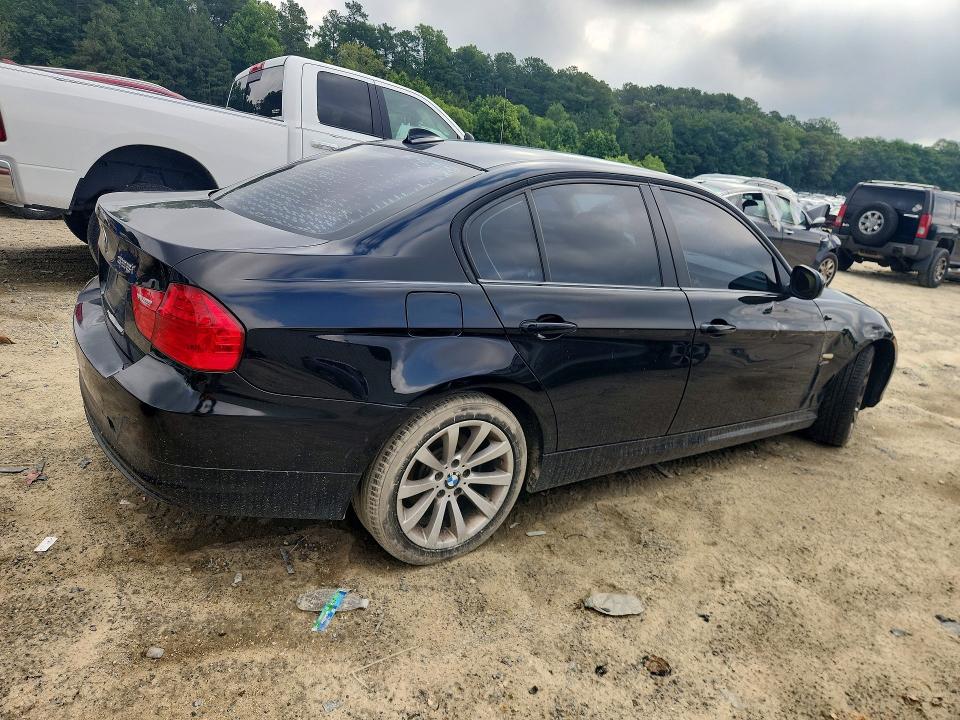 58563266 :رقم المزاد ، WBAPK7G52BNN86562 vin ، 2011 Bmw 328 مزاد بيع