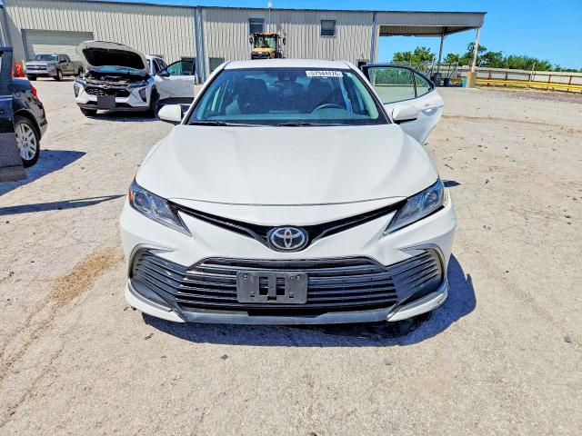 Aukcja sprzedaży 2022 Toyota Camry, vin: 4T1C11AK6NU620668, numer aukcji: 57344476