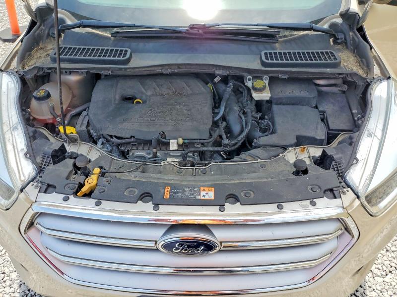2017 Ford Escape მანქანა იყიდება აუქციონზე, vin: 1FMCU9GD0HUC85782, აუქციონის ნომერი: 56247796