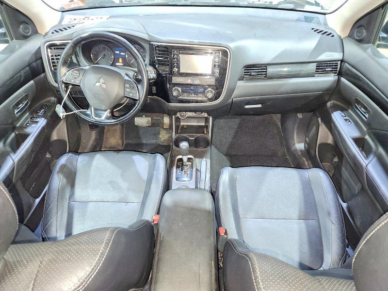 Продажа на аукционе авто 2016 Mitsubishi Outlander, vin: JA4AZ3A38GZ054781, номер лота: 55075236