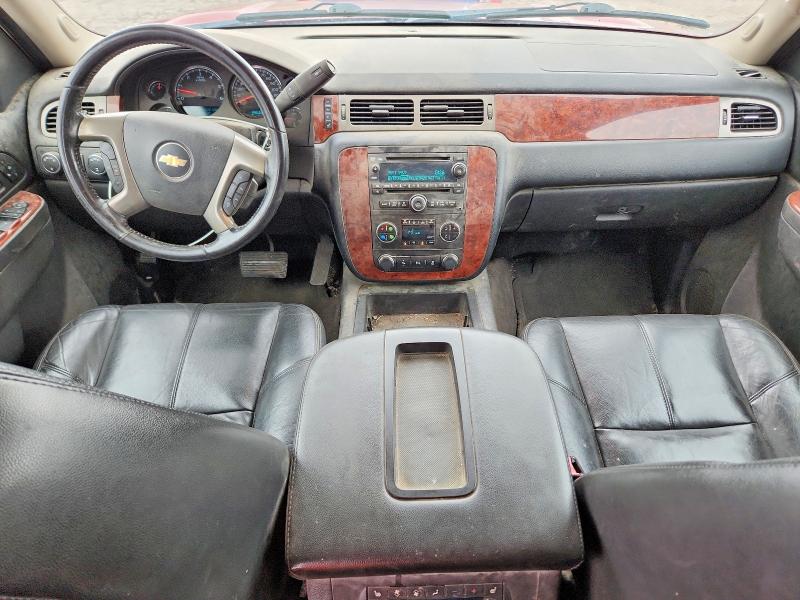 2014 Chevrolet Suburban მანქანა იყიდება აუქციონზე, vin: 1GNSKJE77ER204125, აუქციონის ნომერი: 58563416