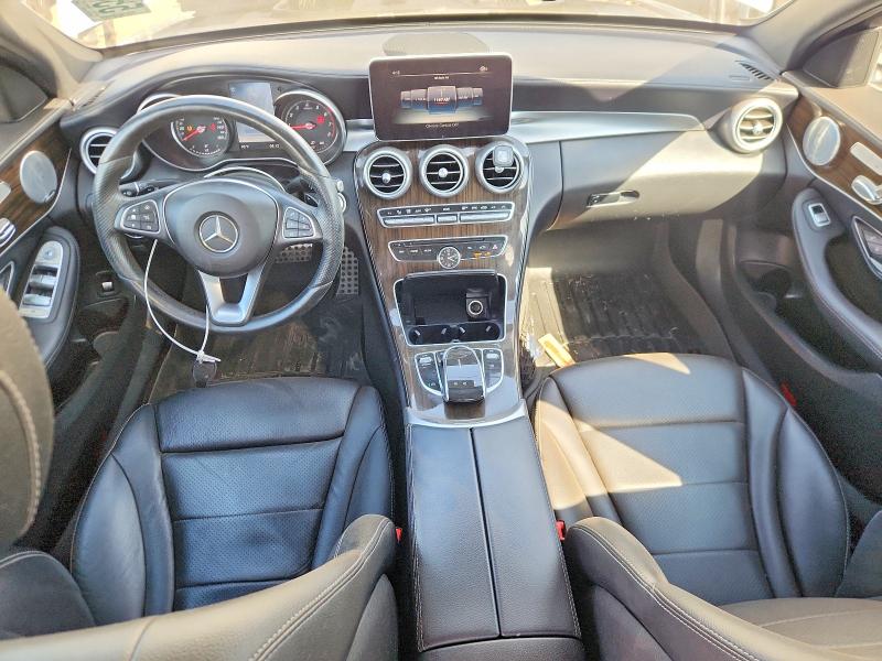 2017 Mercedes-benz C მანქანა იყიდება აუქციონზე, vin: 55SWF4KB3HU200283, აუქციონის ნომერი: 55630646