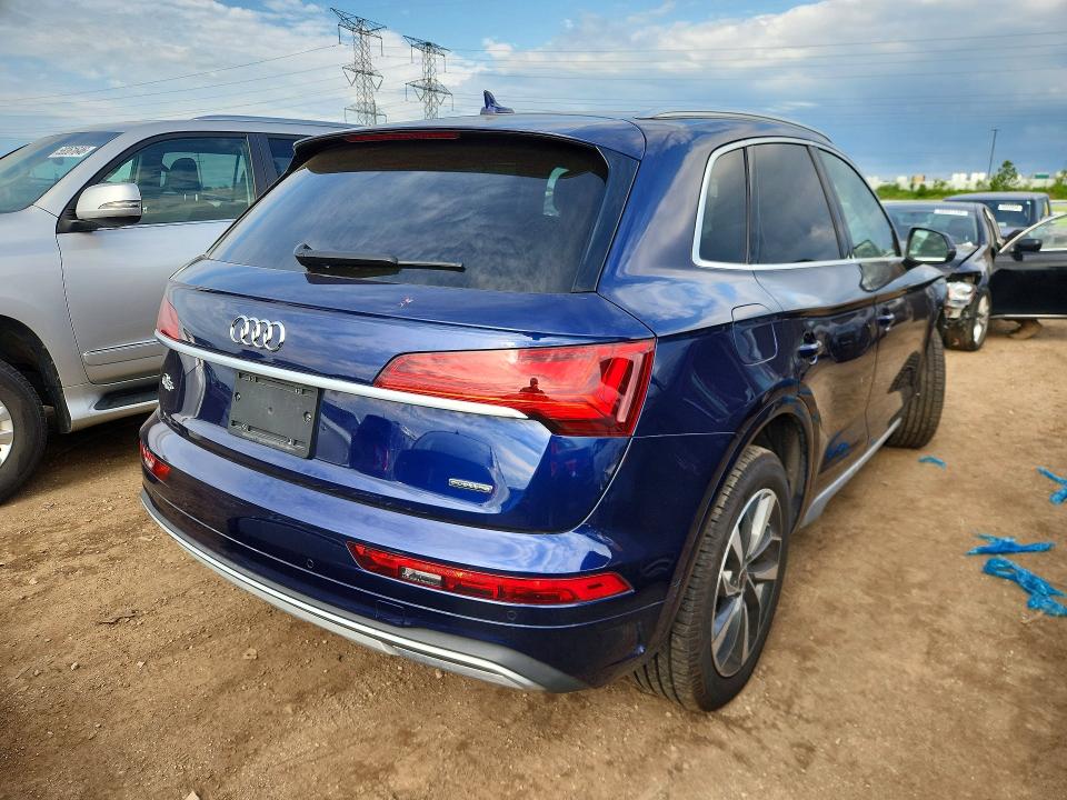 58219946 :رقم المزاد ، WA1CAAFY9M2101300 vin ، 2021 Audi Q5 مزاد بيع