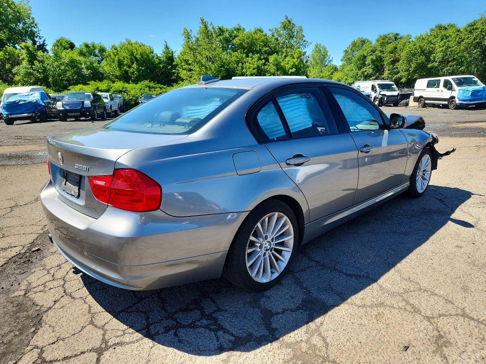 57709396 :رقم المزاد ، WBAPK5C58AA652399 vin ، 2010 Bmw 328 مزاد بيع