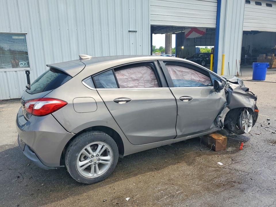 55878626 :رقم المزاد ، 3G1BE6SM5HS566004 vin ، 2017 Chevrolet Cruze مزاد بيع